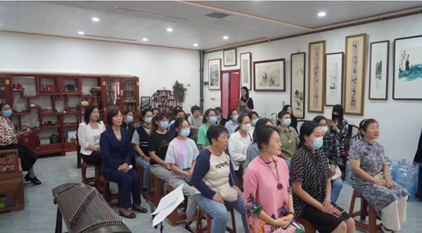 河北保定：促就业 惠民生——“直隶福嫂”擦亮巾帼家政名片(图2)