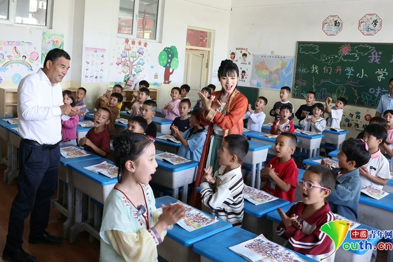 图片[3]-全国三八红旗手风采录|“小一姐姐”：以多元实践书写新时代女性担当-华闻时空