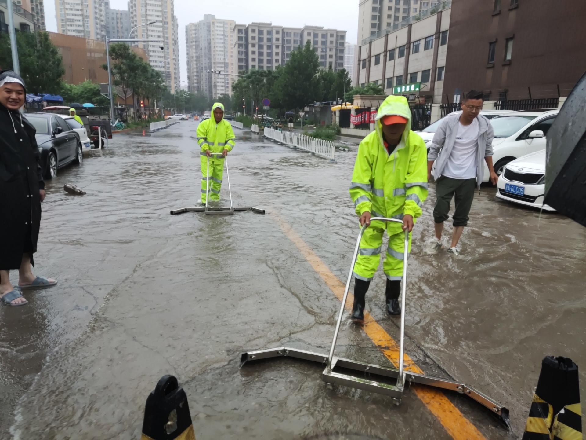 火狐电竞 火狐电竞官网北京市丰台区全力应对强降雨天气(图5)