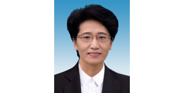 陈华任湘西州代州长