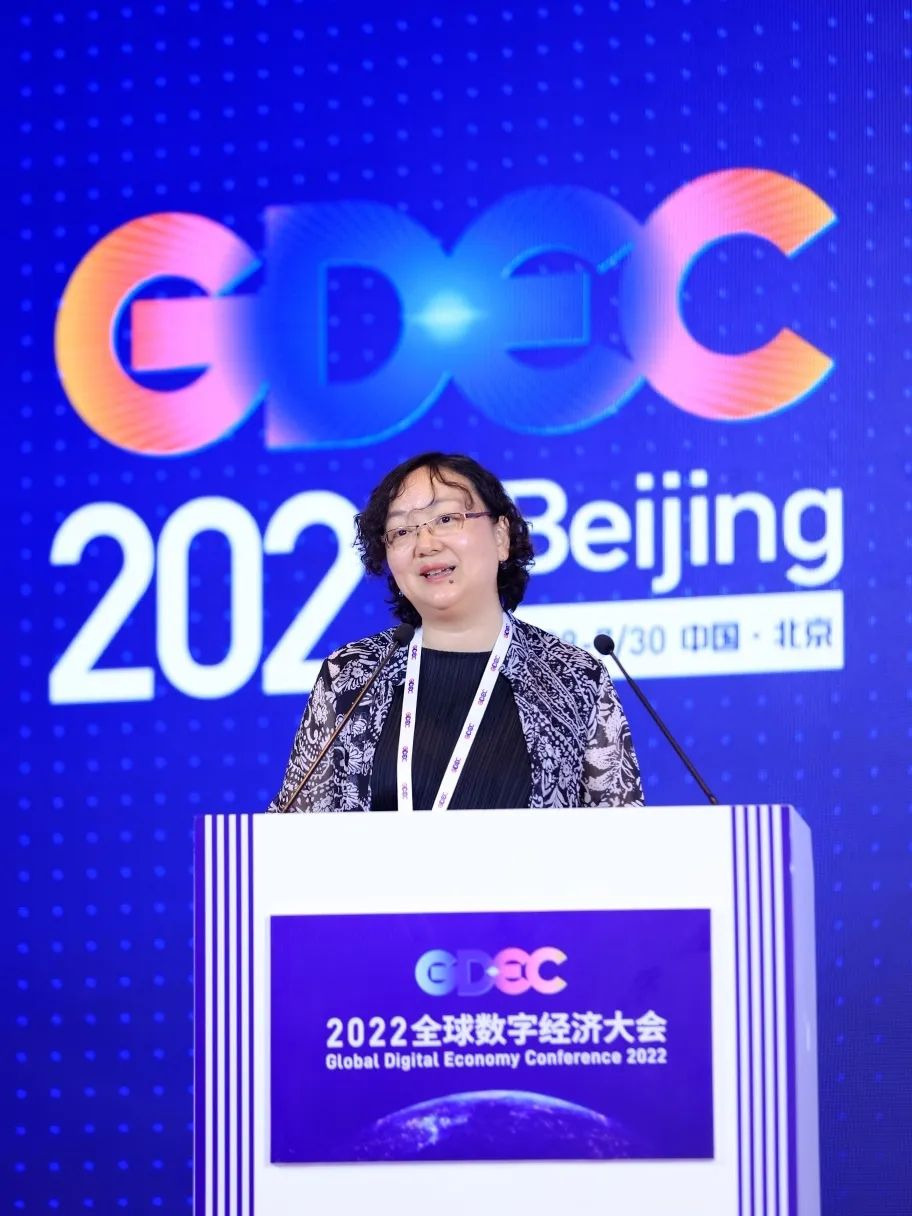 于洁打造中国建造的中国芯