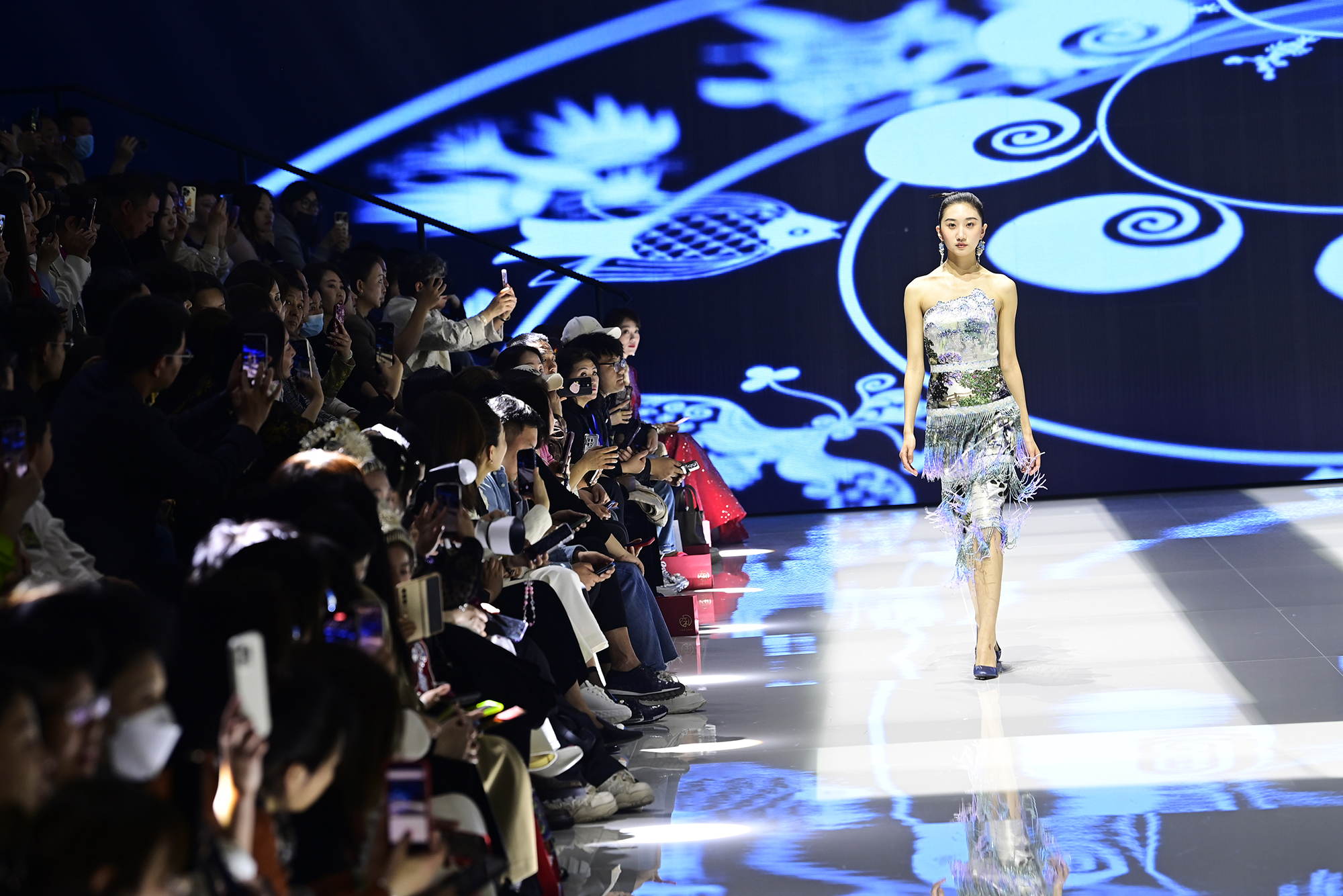 2024秋冬中国国际时装周在京启幕